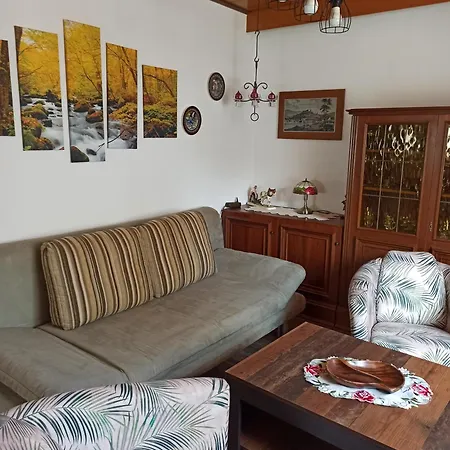 Mit Terrasse Fuer 1-4 Personen Altena