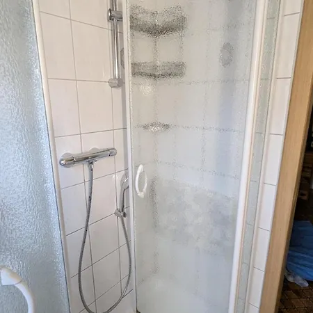 Mit Terrasse Fuer 1-4 Personen