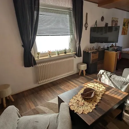 Apartment Mit Terrasse Fuer 1-4 Personen Altena