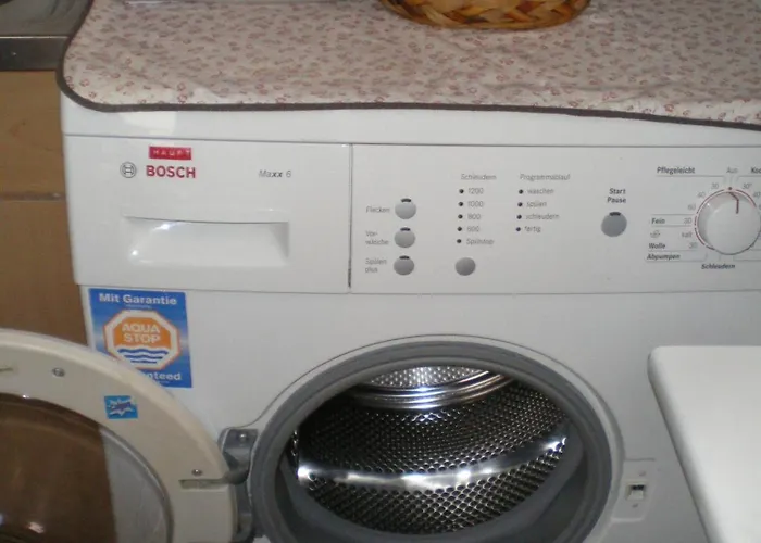 Mit Terrasse Fuer 1-4 Personen * Altena