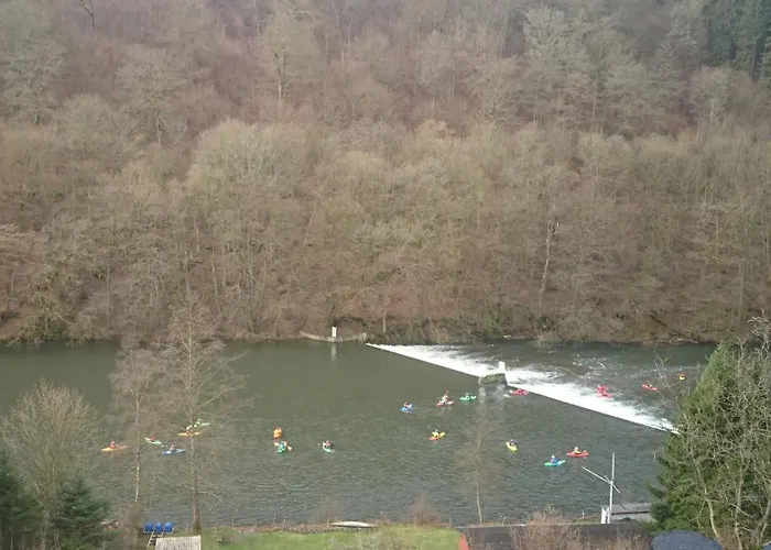 Mit Terrasse Fuer 1-4 Personen *