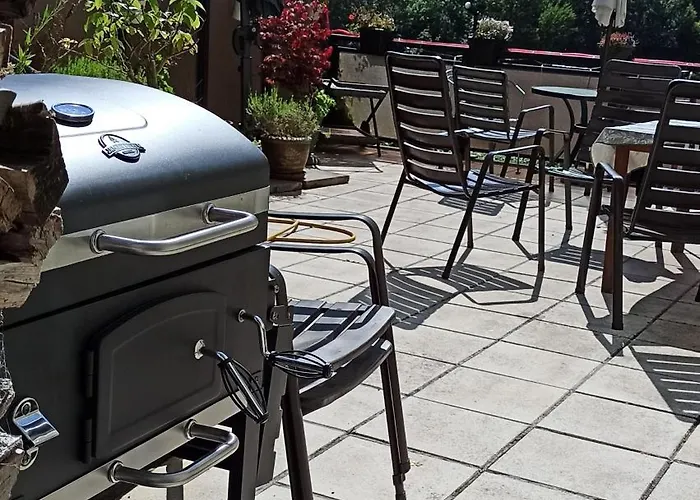 Mit Terrasse Fuer 1-4 Personen