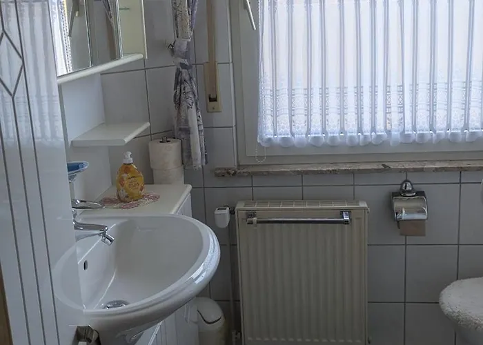 Mit Terrasse Fuer 1-4 Personen Appartamento Altena